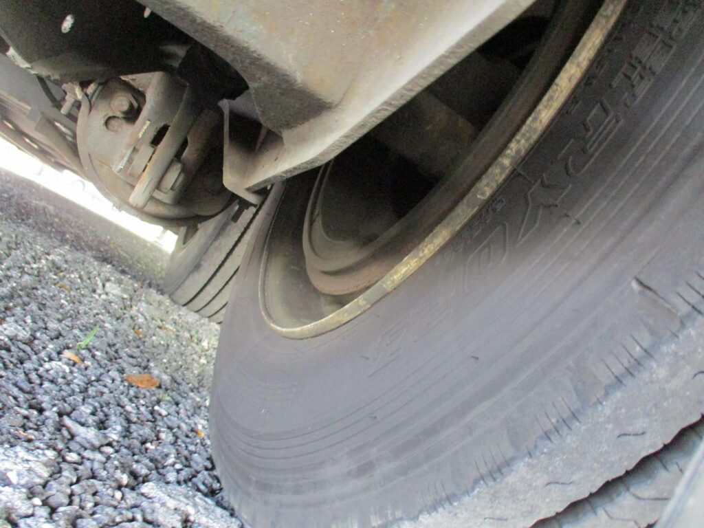 2005 Kentucky 53X102 DROP FRAME WITH BELLY BOXES