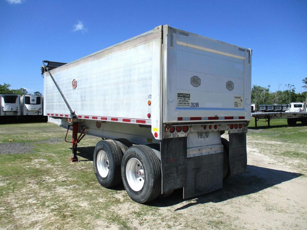 2004 MAC Trailer 28 FT  TANDEM AXLE FLORIDA SPEC