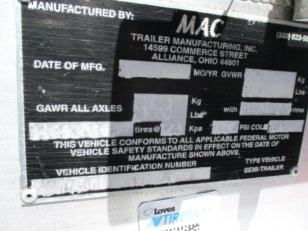 2004 MAC Trailer 28 FT  TANDEM AXLE FLORIDA SPEC