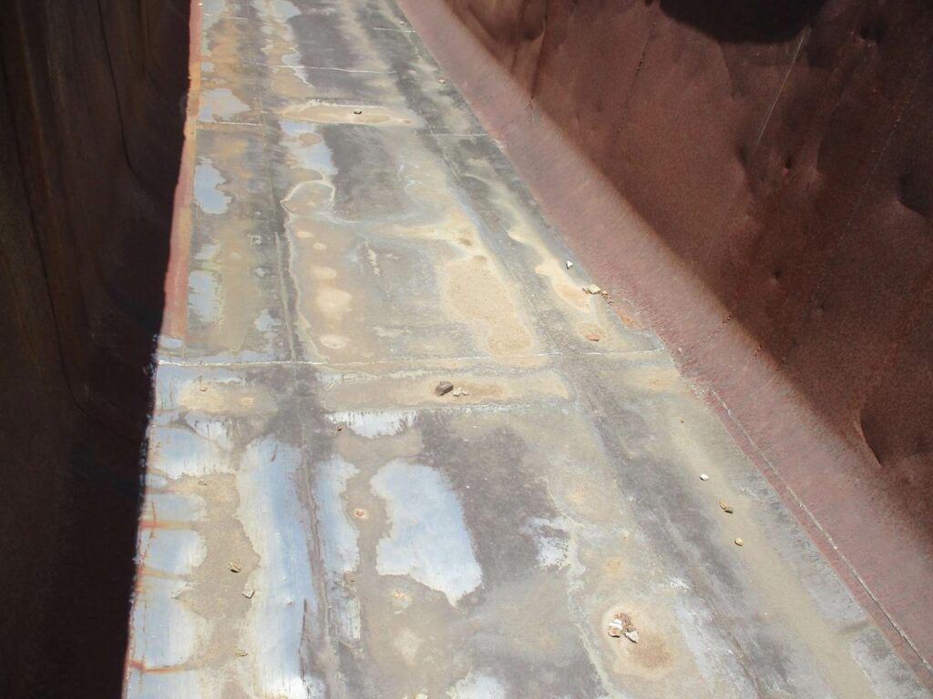 1995 MONTONE 39X96X66 STEEL FRAMELESS END DUMP