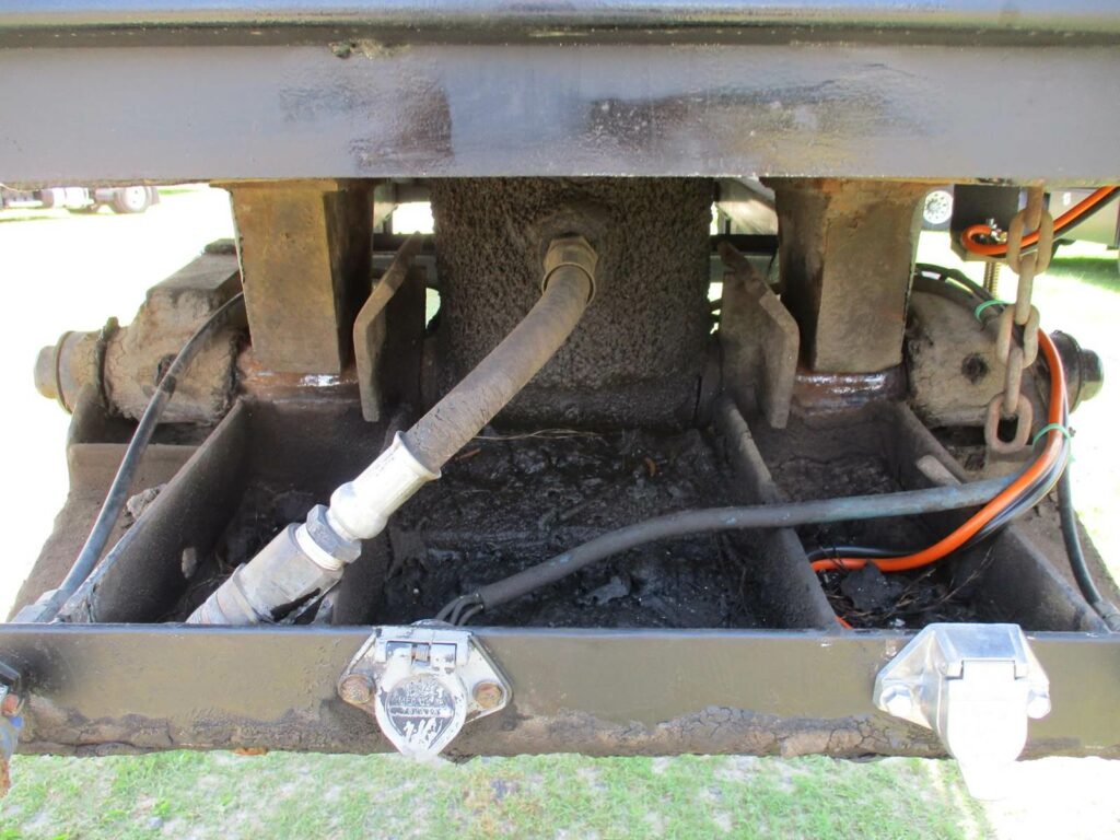 1995 MONTONE 39X96X66 STEEL FRAMELESS END DUMP