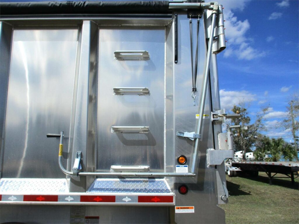 2026 Trailstar IN STOCK 40X102X66 FRAMELESS DUMP WITH DROP DOWN F