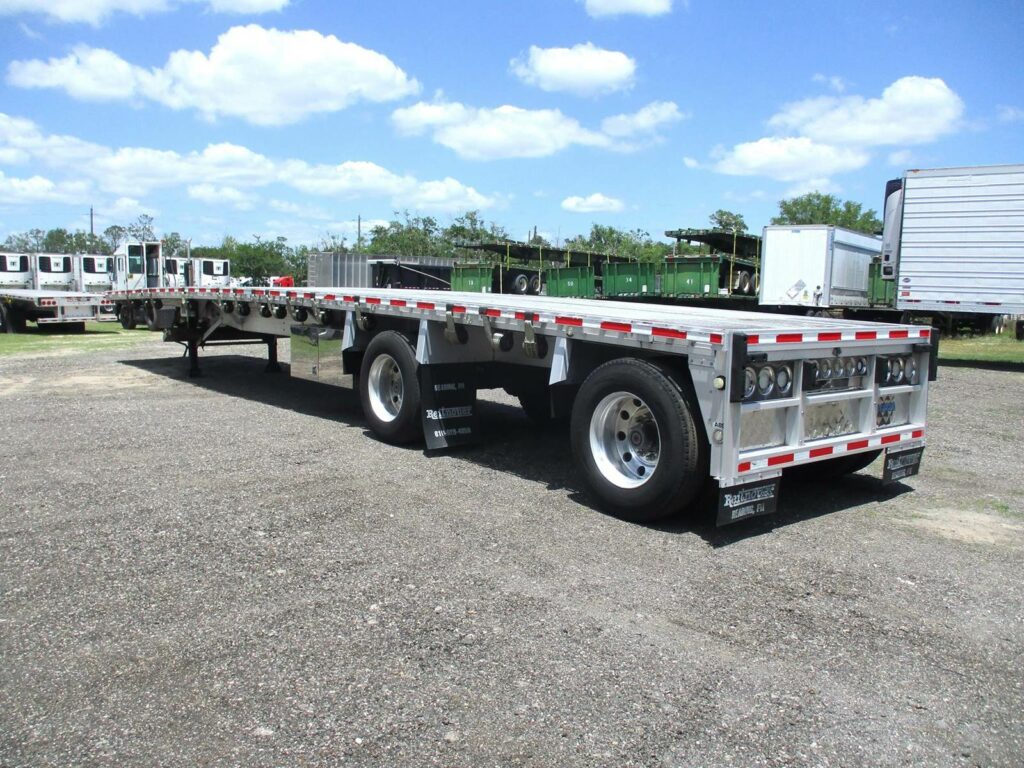 2016 Reitnouer 48X102 SPREAD AXLE 2 TOOLBOXES
