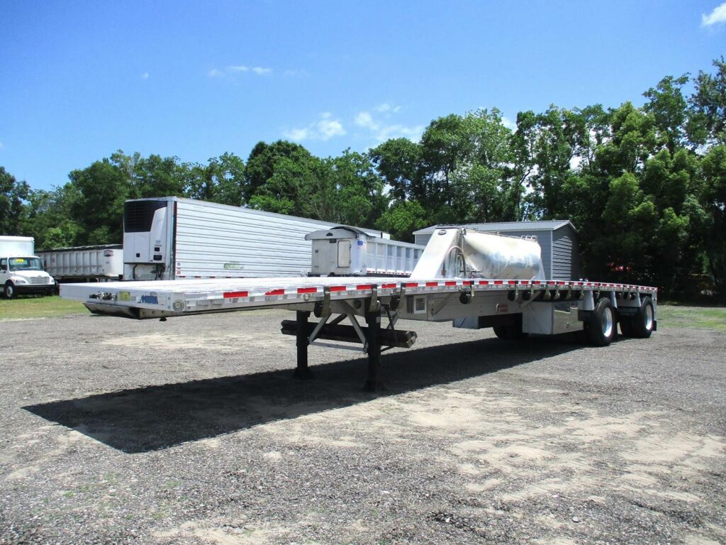 2016 Reitnouer 48X102 SPREAD AXLE 2 TOOLBOXES