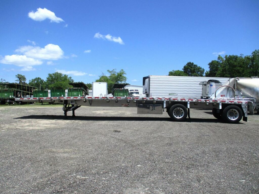 2016 Reitnouer 48X102 SPREAD AXLE 2 TOOLBOXES