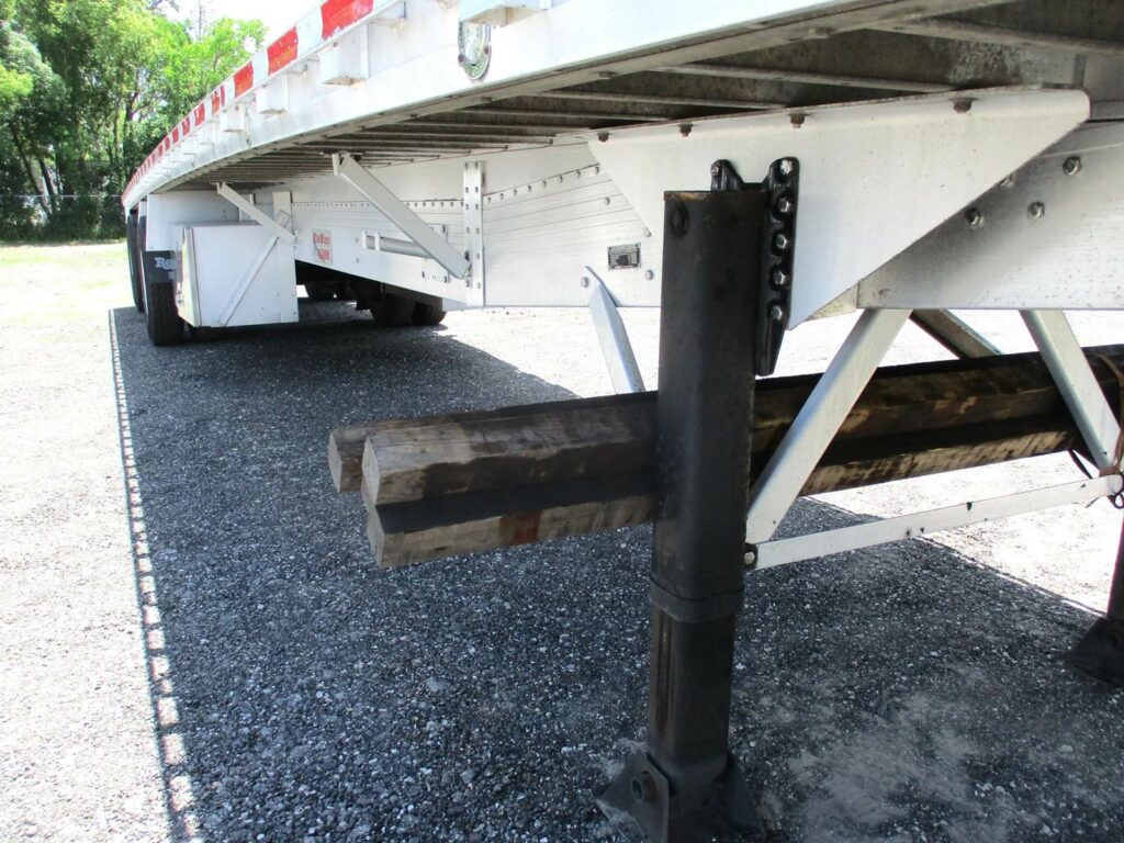 2016 Reitnouer 48X102 SPREAD AXLE 2 TOOLBOXES