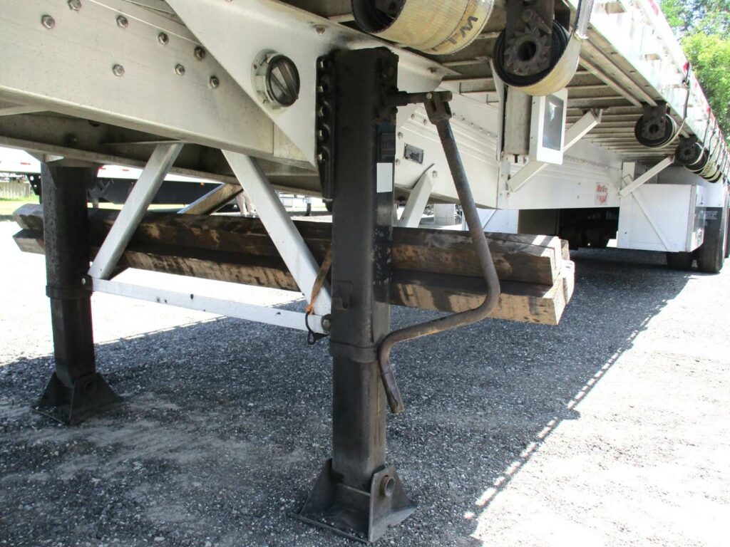 2016 Reitnouer 48X102 SPREAD AXLE 2 TOOLBOXES