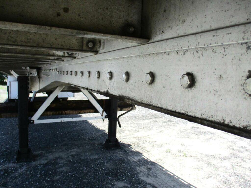 2016 Reitnouer 48X102 SPREAD AXLE 2 TOOLBOXES