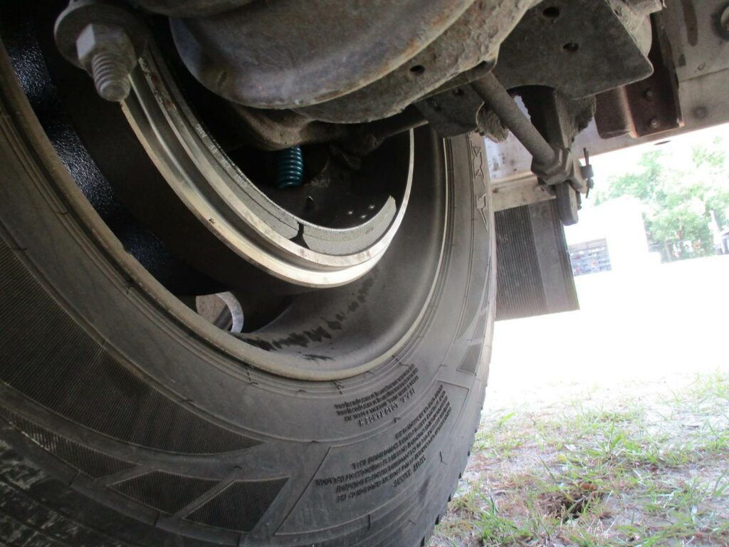 2016 Reitnouer 48X102 SPREAD AXLE 2 TOOLBOXES