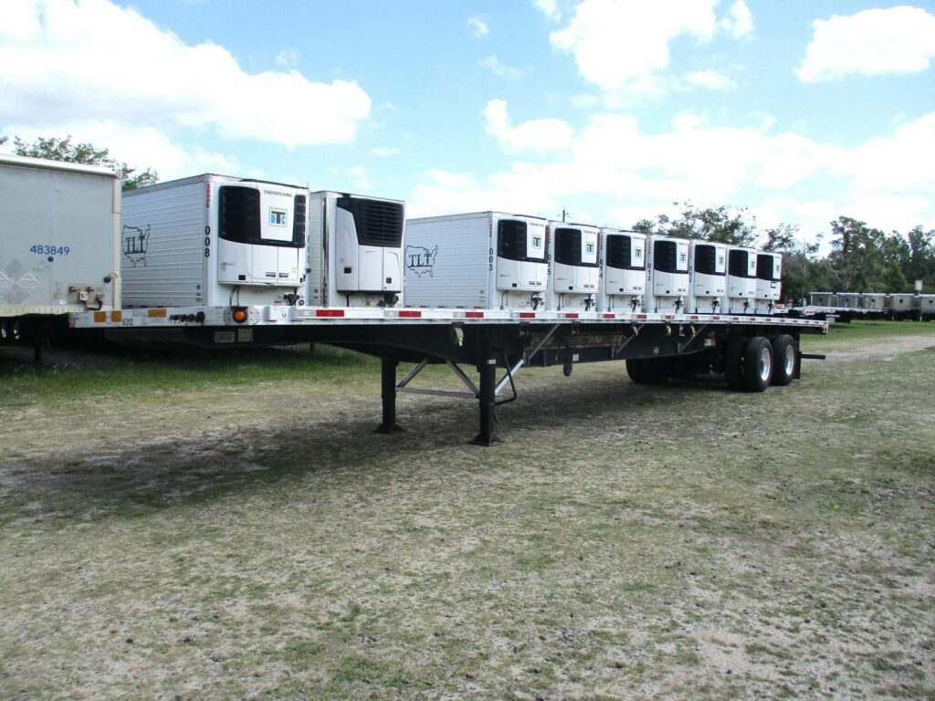 2020 UTILITY 53X102 COMBO FLATBED WITH REAR SLIDING AXLE