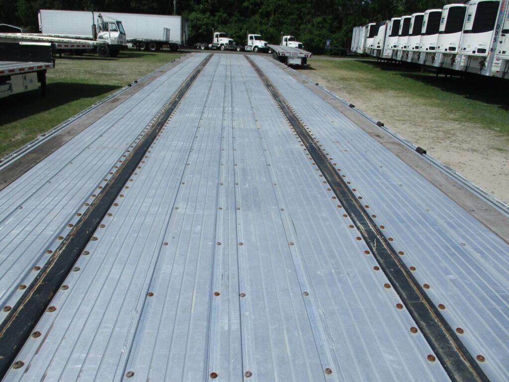 2020 UTILITY 53×102