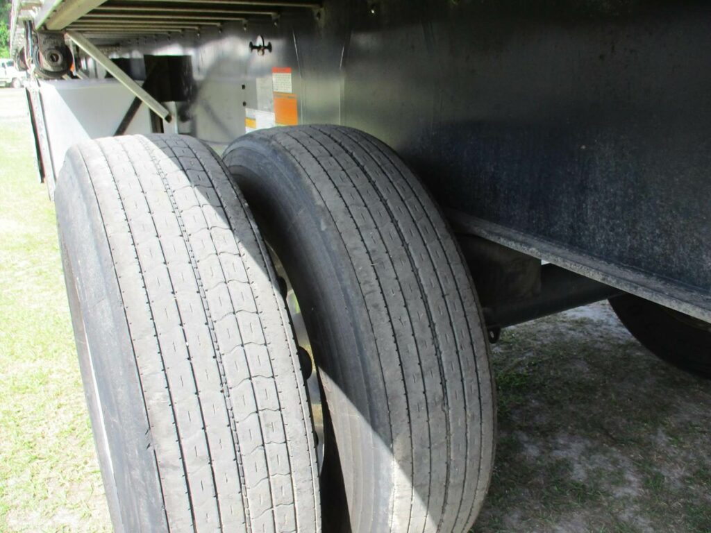 2020 UTILITY 53×102