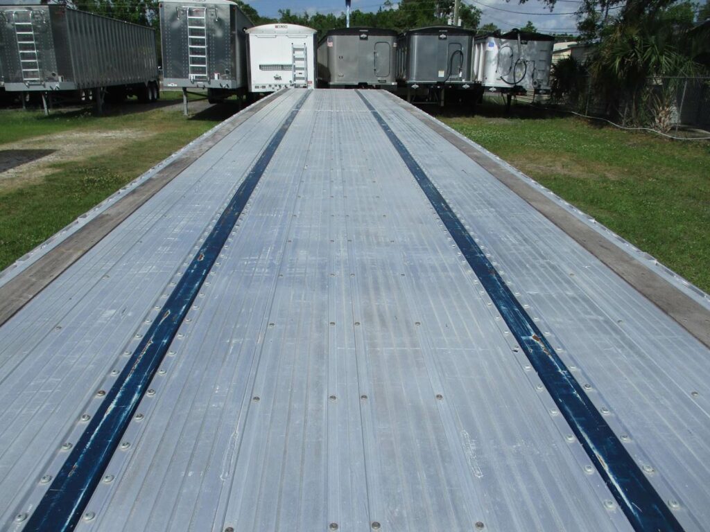 2022 UTILITY 53×102