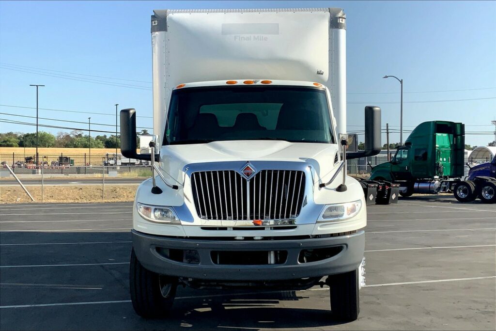 2020 CUM MV607 Medium Conventional