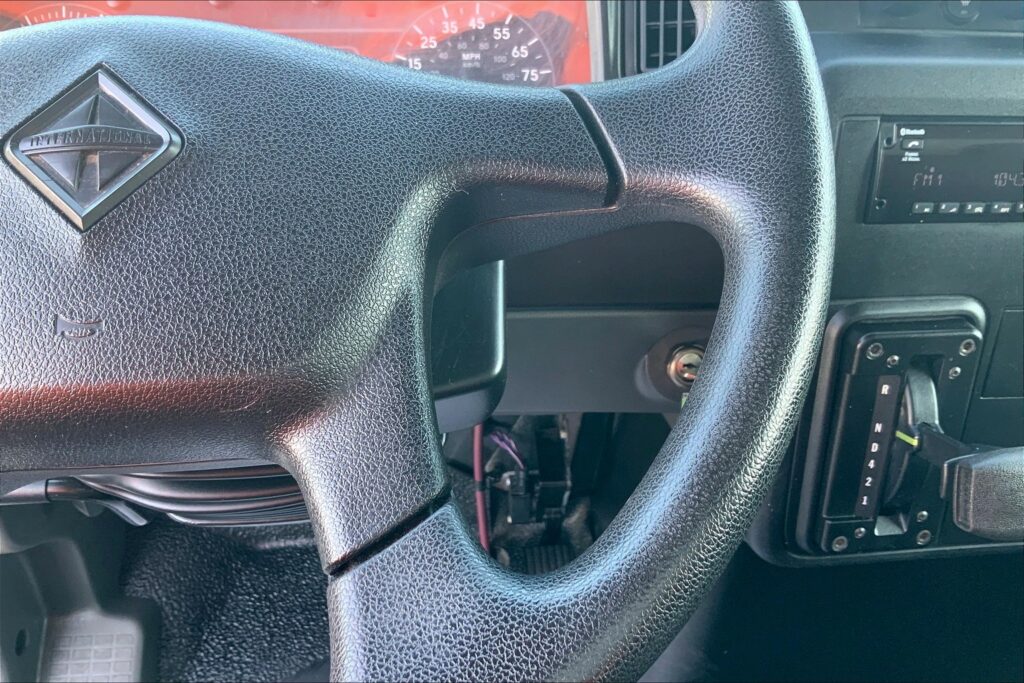 2020 CUM MV607 Medium Conventional