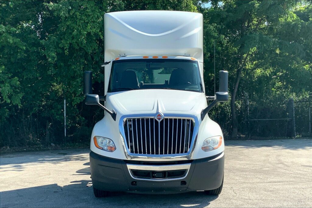 2020 CUM LT625 6×4 Day Cab