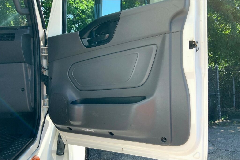 2020 CUM LT625 6×4 Day Cab