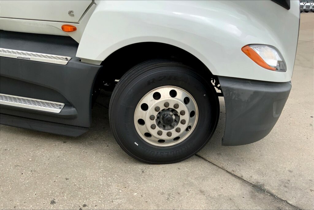 2020 CUM LT625 6×4 Day Cab