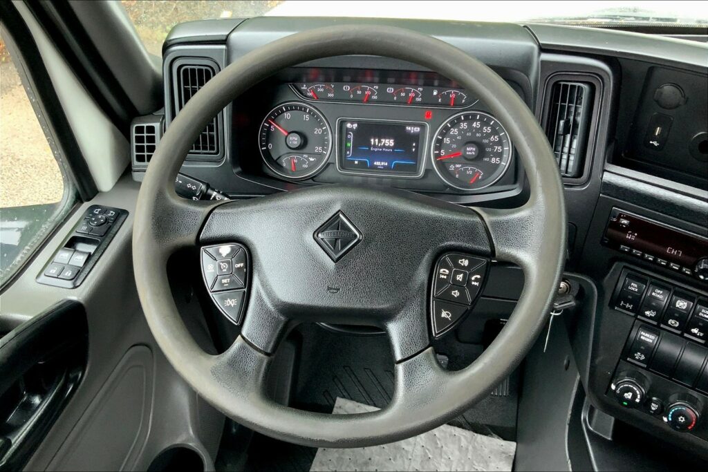 2020 CUM LT625 6×4 Day Cab