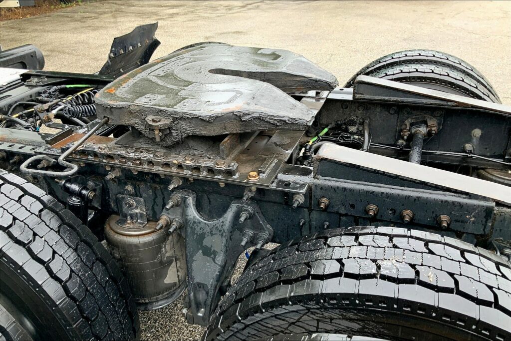 2020 CUM LT625 6×4 Day Cab