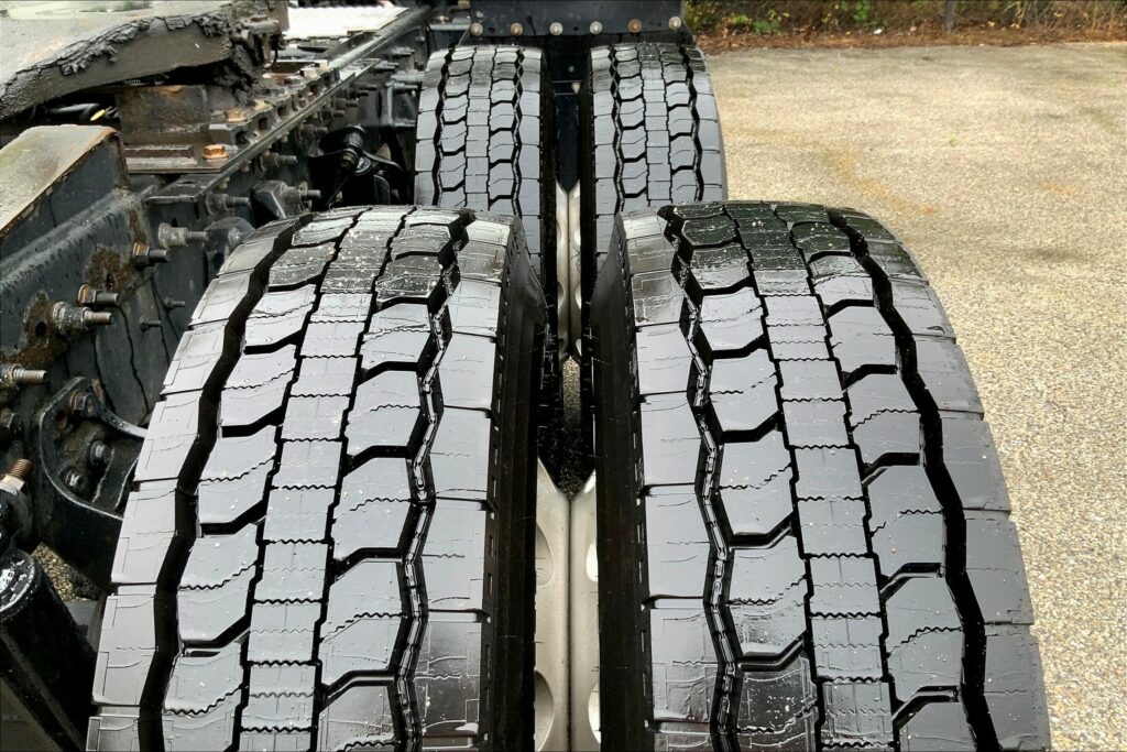 2020 CUM LT625 6×4 Day Cab