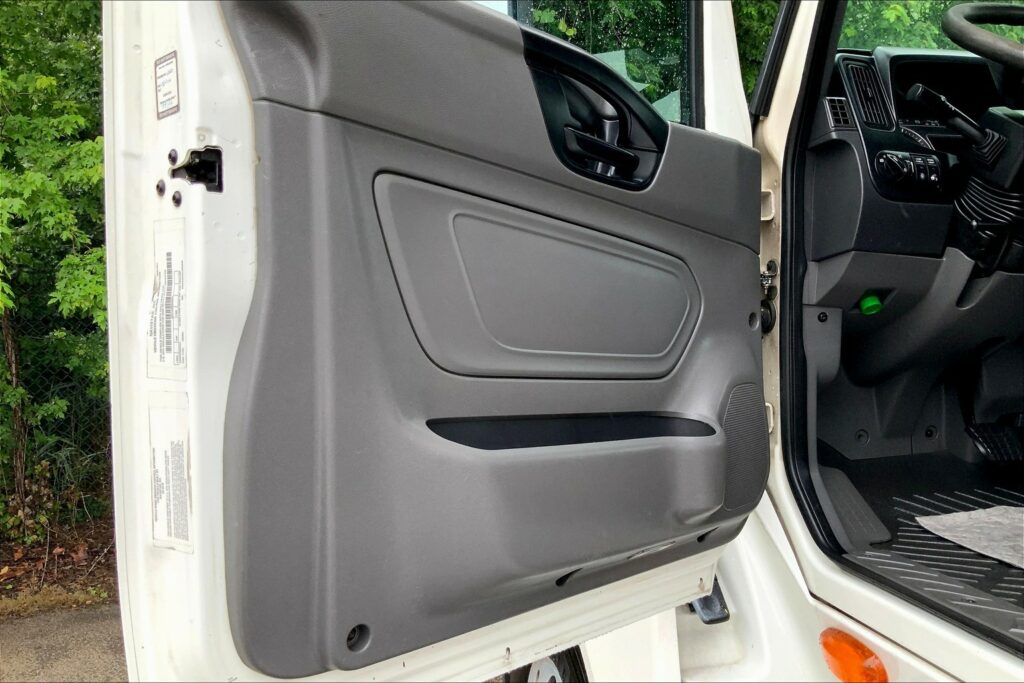 2020 CUM LT625 6×4 Day Cab