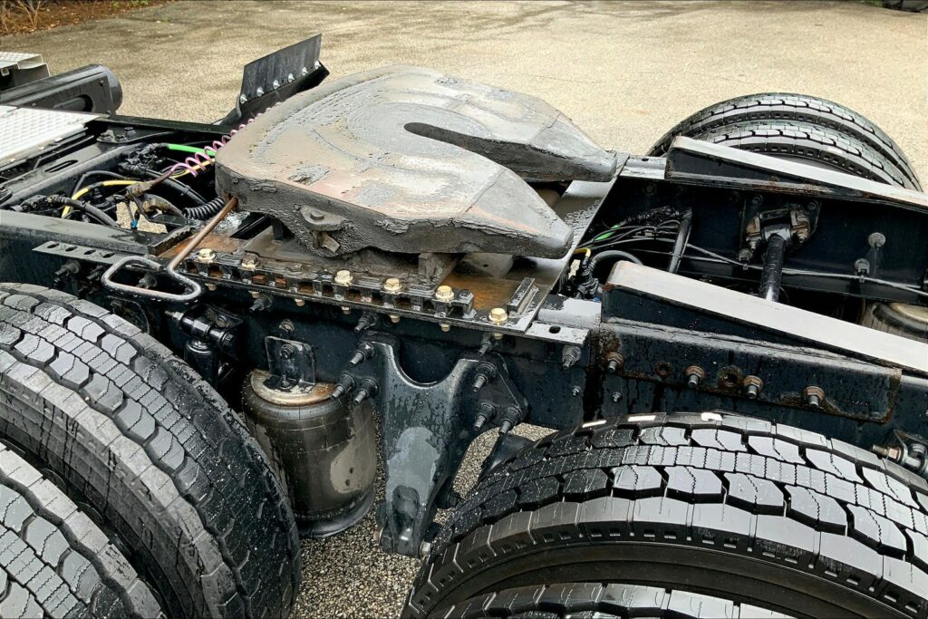 2020 CUM LT625 6×4 Day Cab