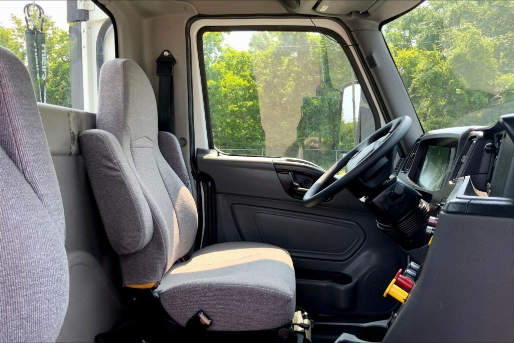 2020 CUM LT625 6×4 Day Cab