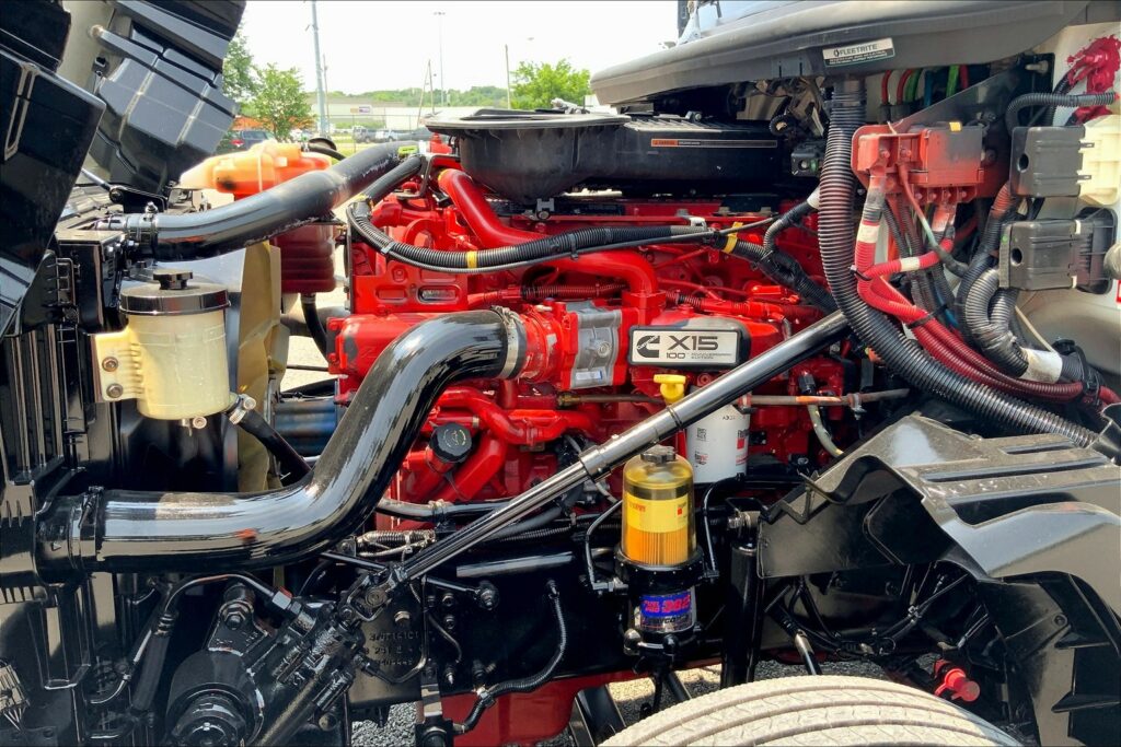 2020 CUM LT625 6×4 Day Cab