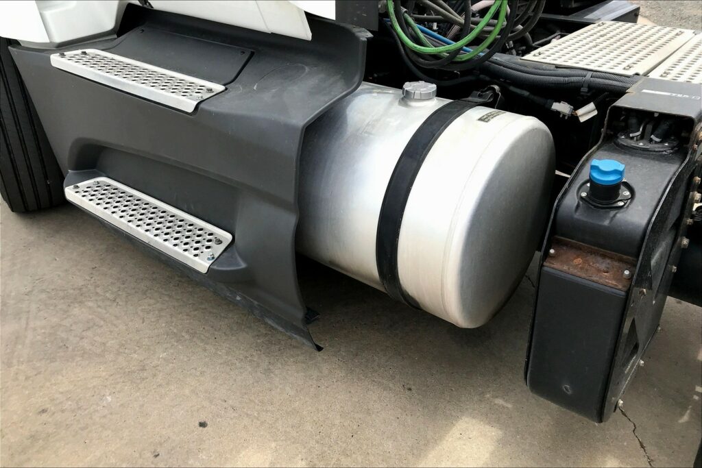 2021 INT LT625 6×4 Day Cab