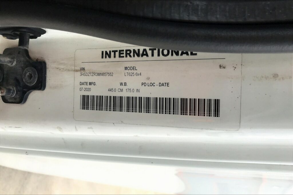 2021 INT LT625 6×4 Day Cab