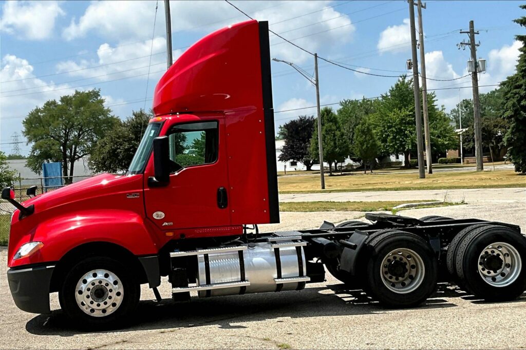 2020 INT LT625 6×4 Day Cab