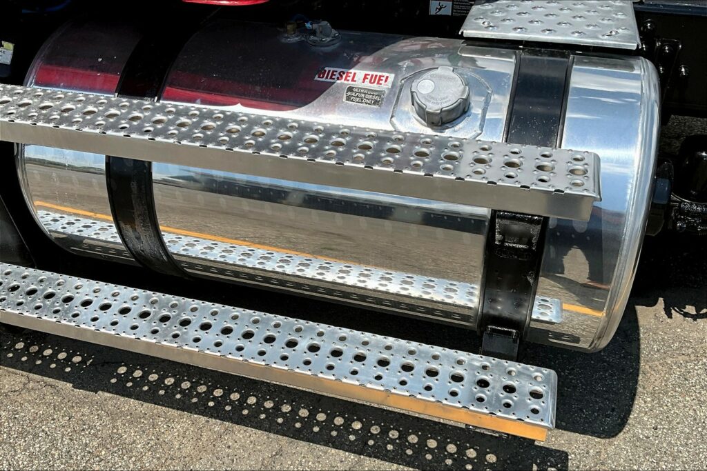 2020 INT LT625 6×4 Day Cab