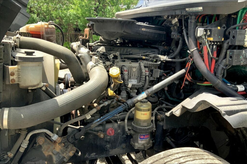 2021 INT LT625 6×4 Sleeper