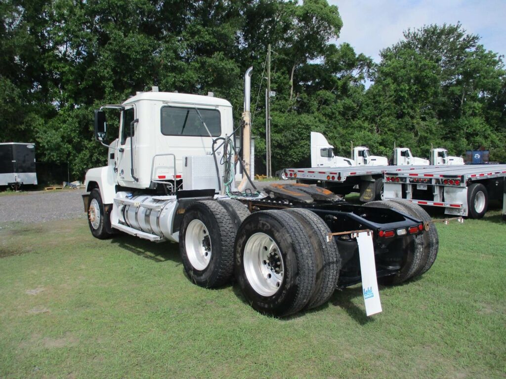 2019 Mack Pinnacle CHU613