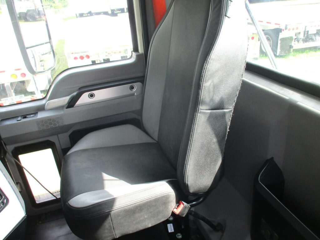 2019 Mack Pinnacle CHU613