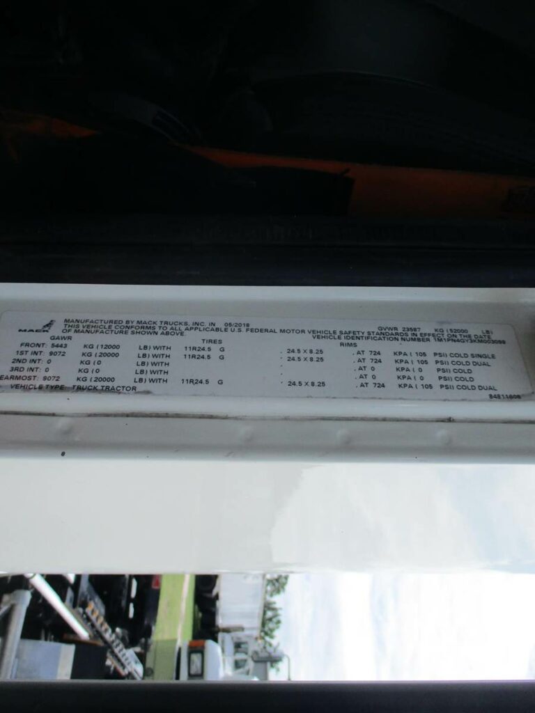 2019 Mack Pinnacle CHU613