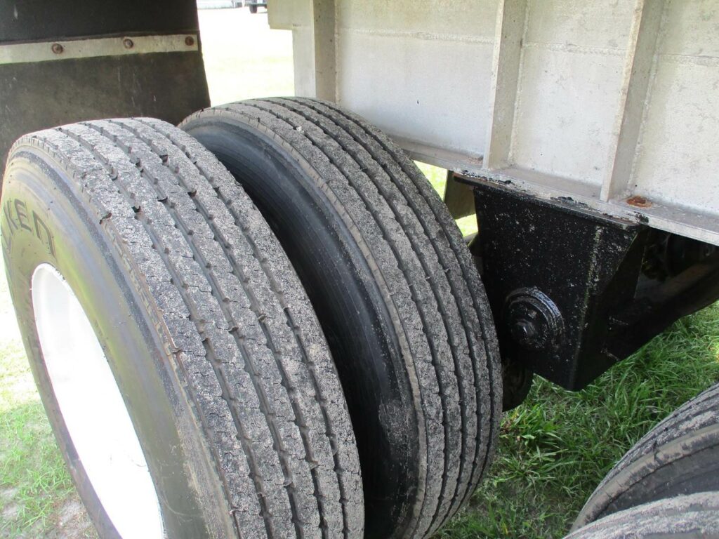 1998 Dorsey 37X96X60 STEEL FRAMELESS END DUMP