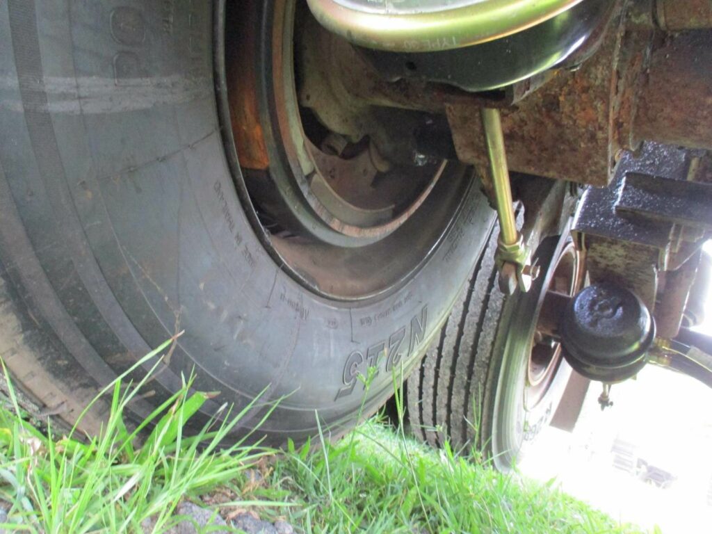 1998 Dorsey 37X96X60 STEEL FRAMELESS END DUMP