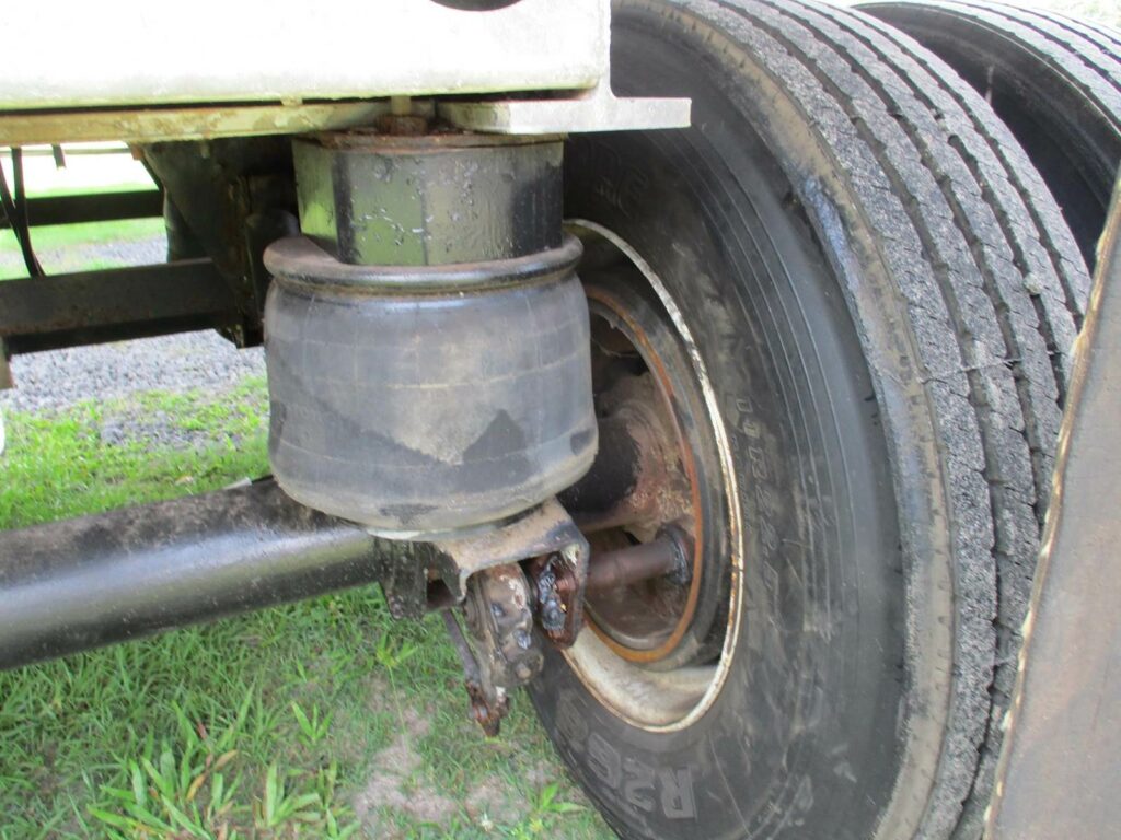 1998 Dorsey 37X96X60 STEEL FRAMELESS END DUMP