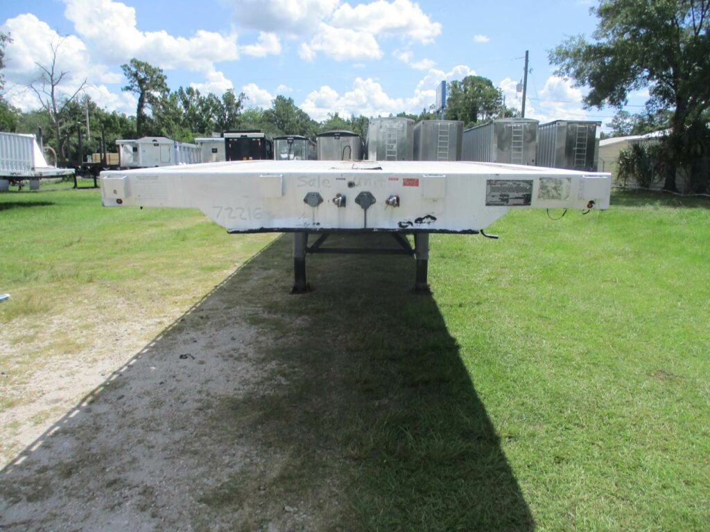 2010 Benson 48X102 ALUMINUM SPREAD AXLE FLAYBED