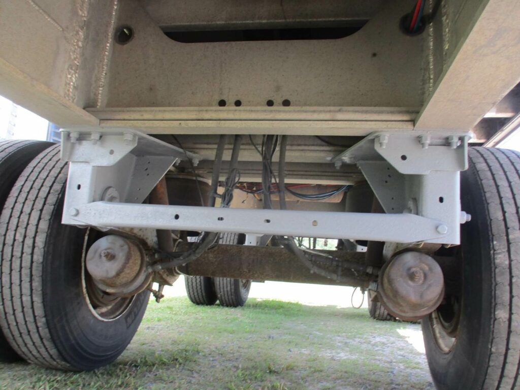 2010 Benson 48X102 SPREAD AXLE ALUMINUM FLATBED