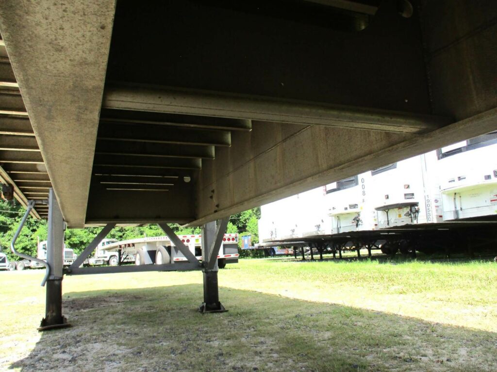 2010 Benson 48X102 SPREAD AXLE ALUMINUM FLATBED