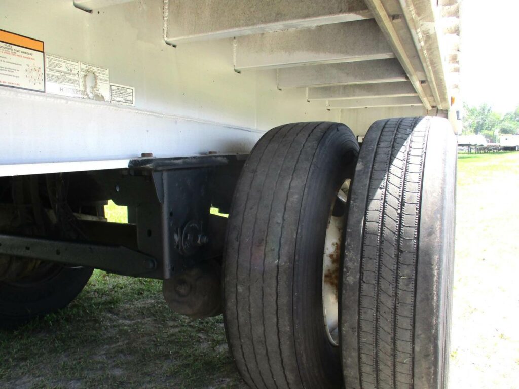 2010 Benson 48X102 SPREAD AXLE ALUMINUM FLATBED