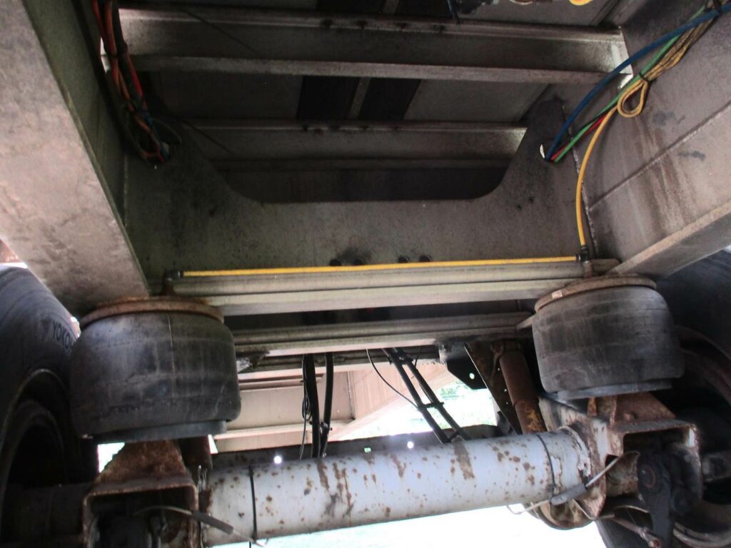 2010 Benson 48X102 SPREAD AXLE ALUMINUM FLATBED