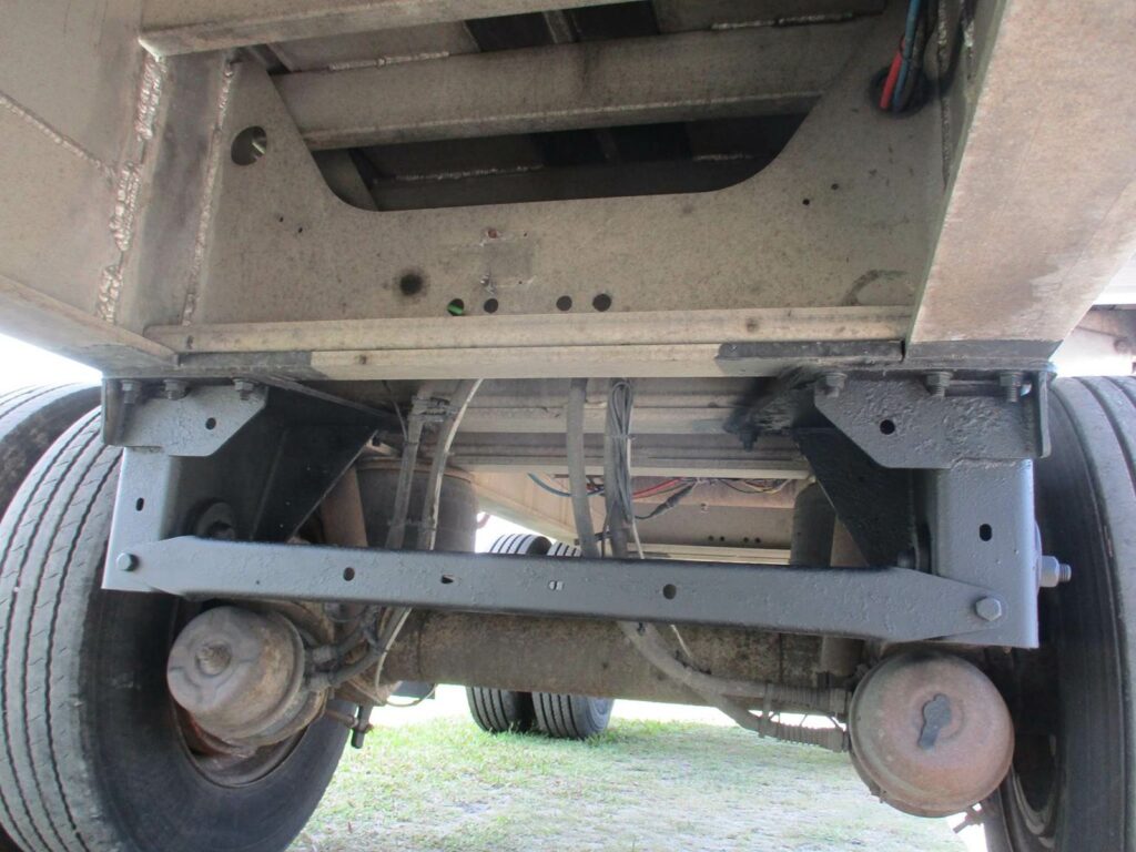 2010 Benson 48X102 SPREAD AXLE ALUMINUM FLATBED