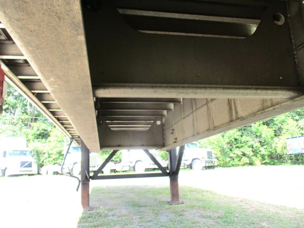 2010 Benson 48X102 SPREAD AXLE ALUMINUM FLATBED