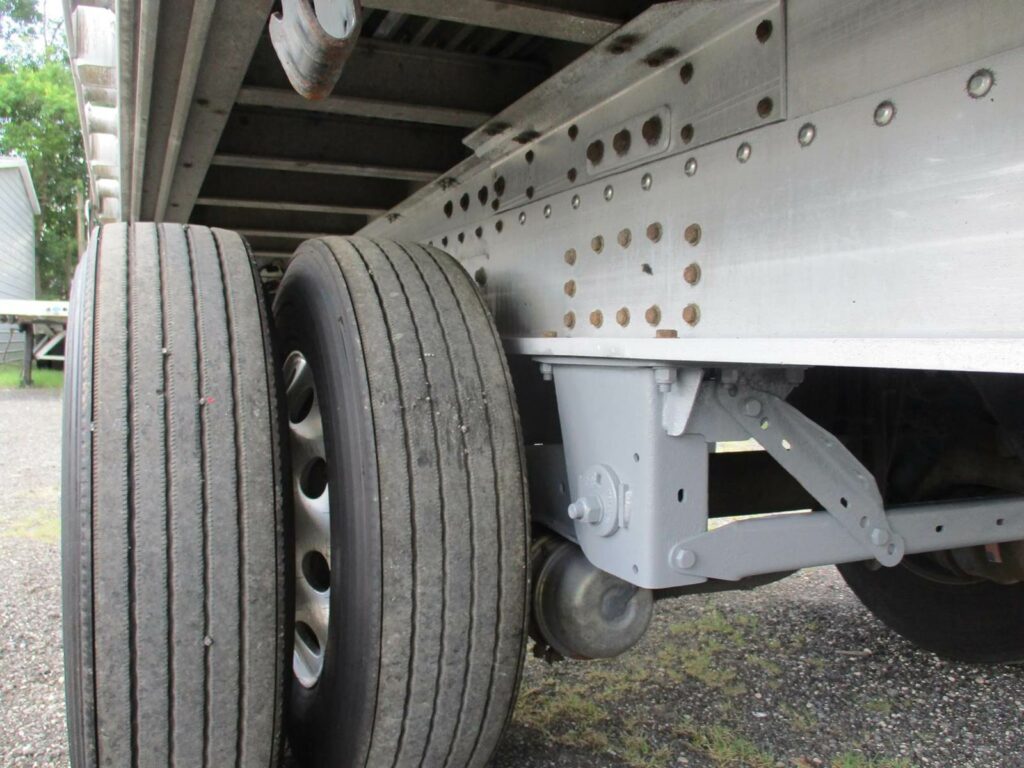 2011 Great Dane 48X102 ALUMINUM SPREAD AXLE