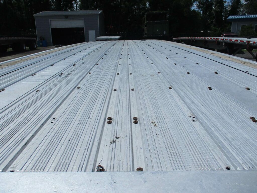 2011 Great Dane 48X102 ALUMINUM SPREAD AXLE