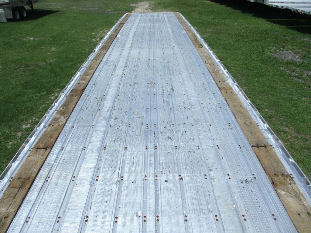 2011 Great Dane 48X102 ALUMINUM SPREAD AXLE FLATBED